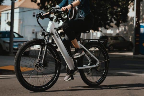 Electric bikes and cycling to work