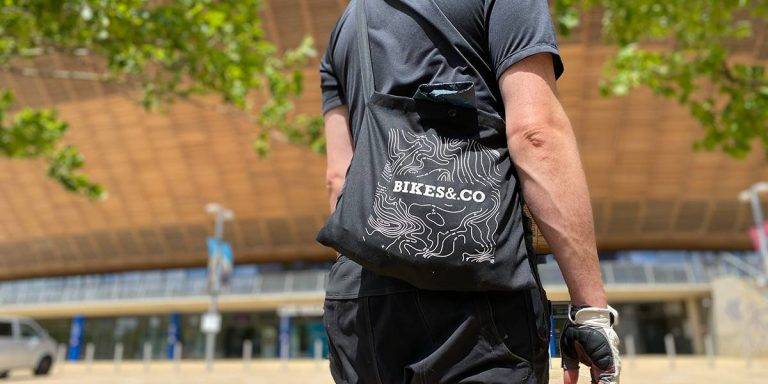 Cycle commuter musette bag